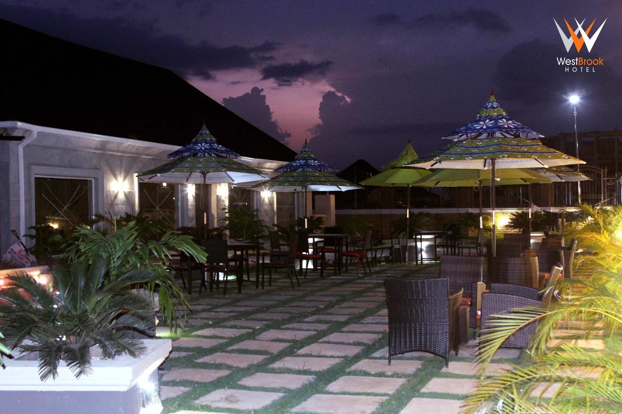 Westbrook Hotel Owerri Exterior foto